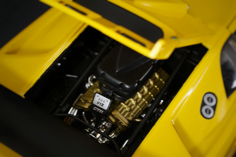 Illustration for article titled Lamborghini Diablo GTR in 1:18 scale by Hot Wheels